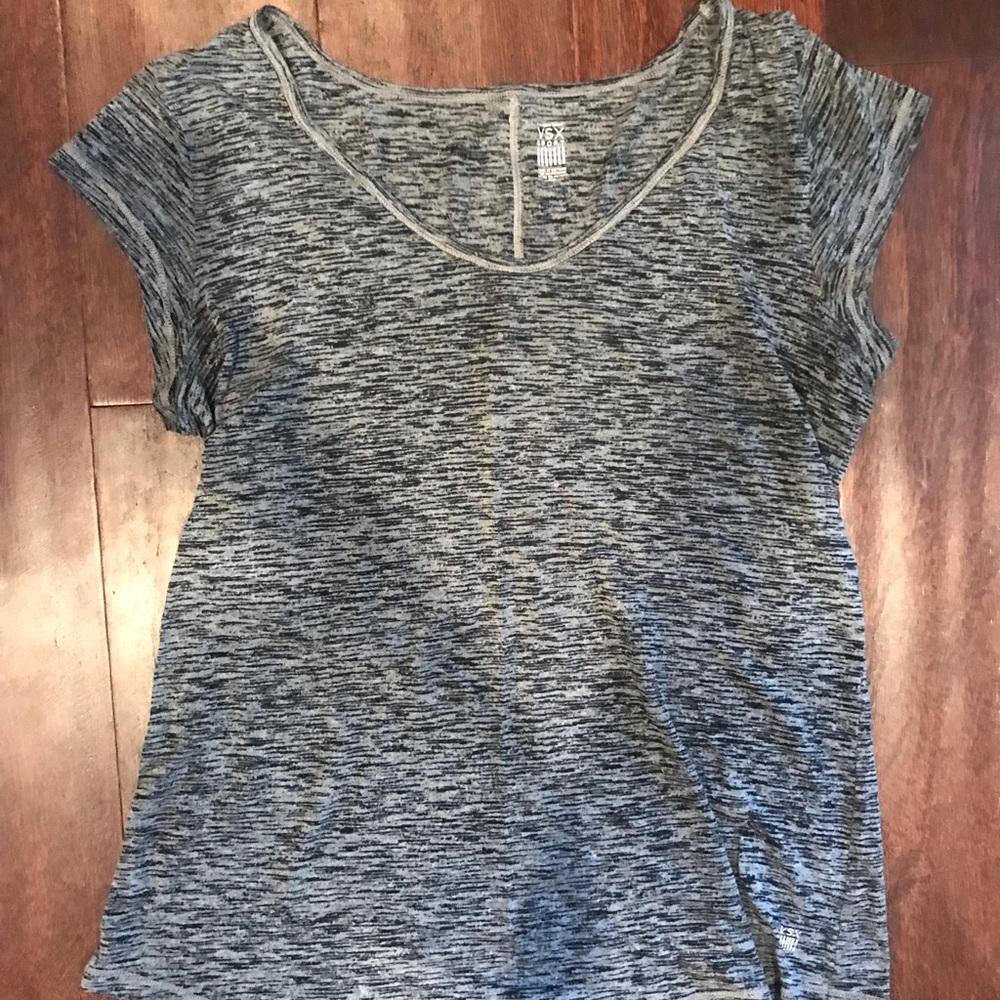 Athletic t shirt